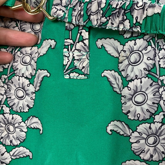 Yoanna Baraschi button front dress with roll tab sleeves - Picture 14 of 16